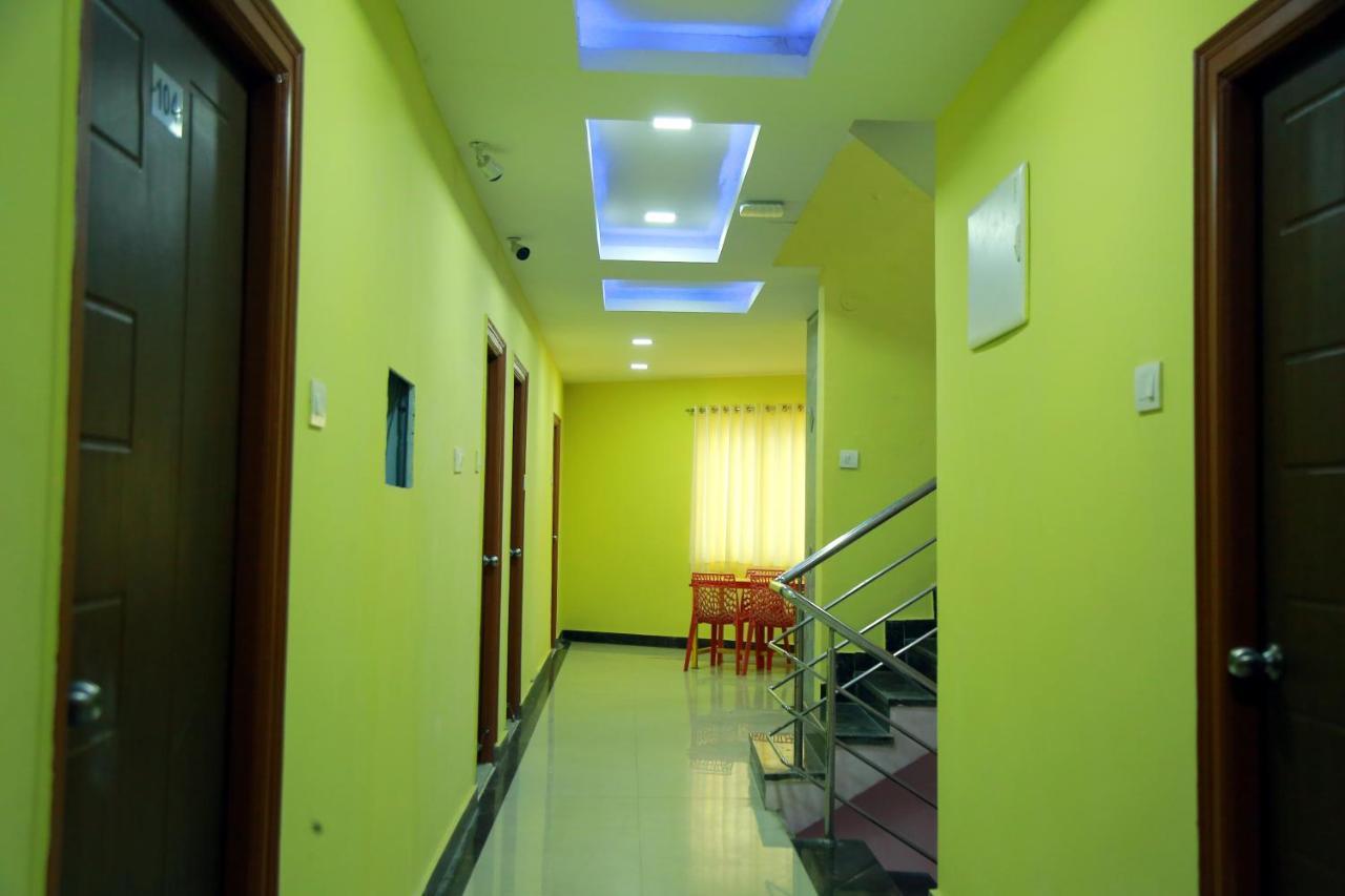 Hotel Sky Park Shamshabad Dış mekan fotoğraf
